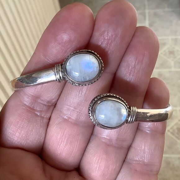 Sterling SILVER 925 MOON STONE BANGLE WOMAN BRACELET​​ - Picture 5 of 9